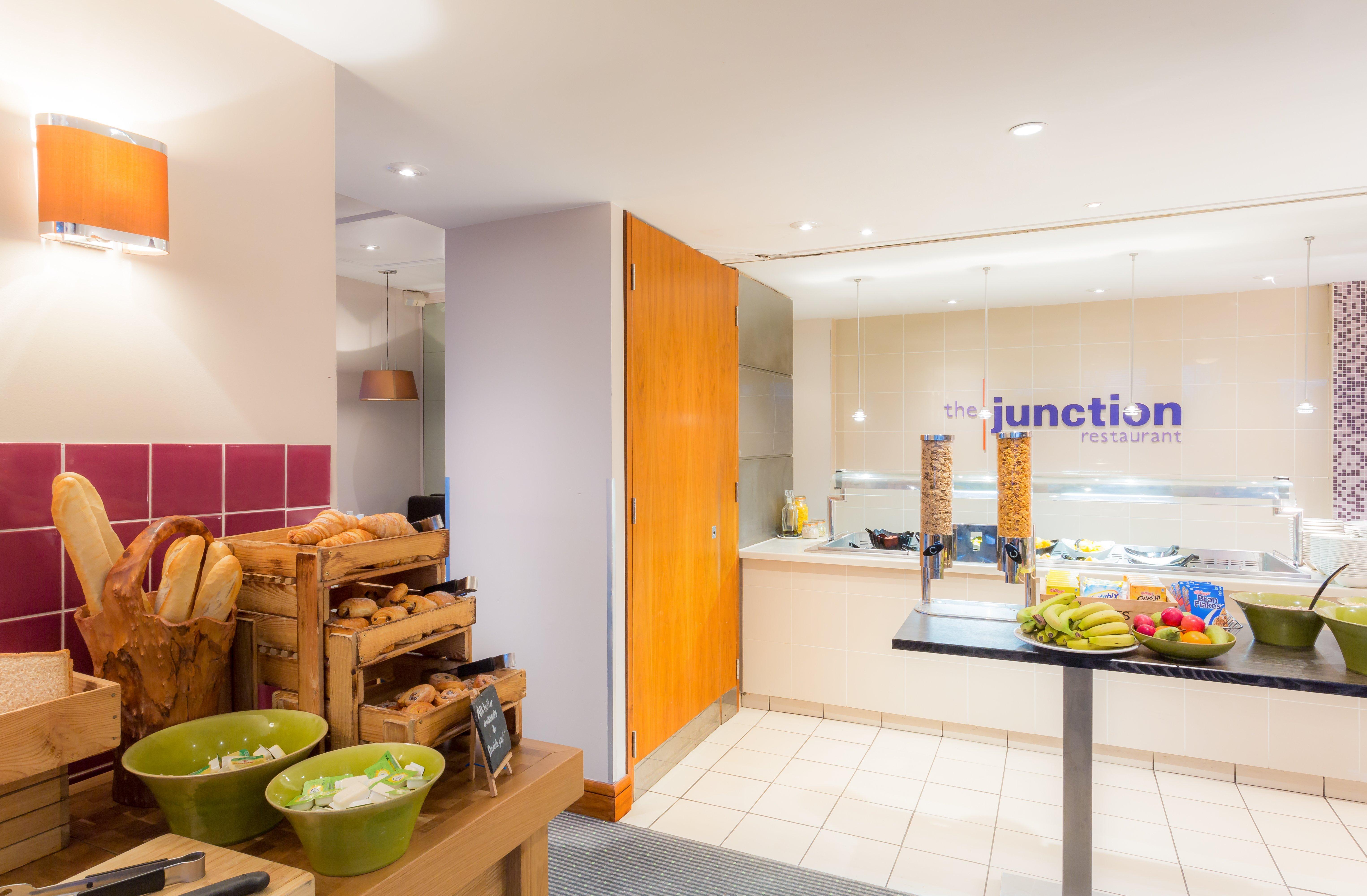 Holiday Inn Cambridge By Ihg Girton  Kültér fotó