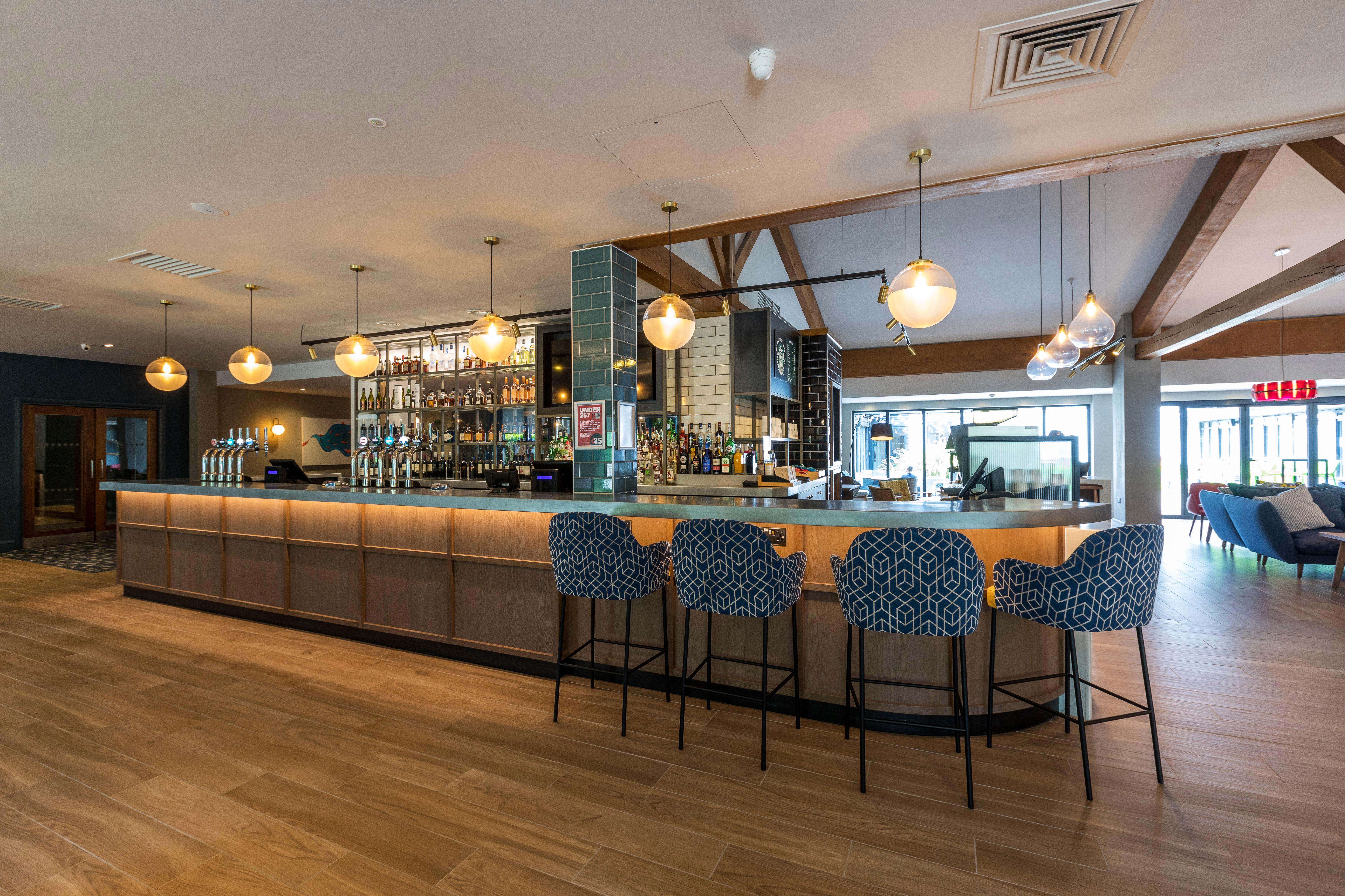 Holiday Inn Cambridge By Ihg Girton  Kültér fotó